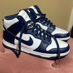 Nike Dunks (Shoes)